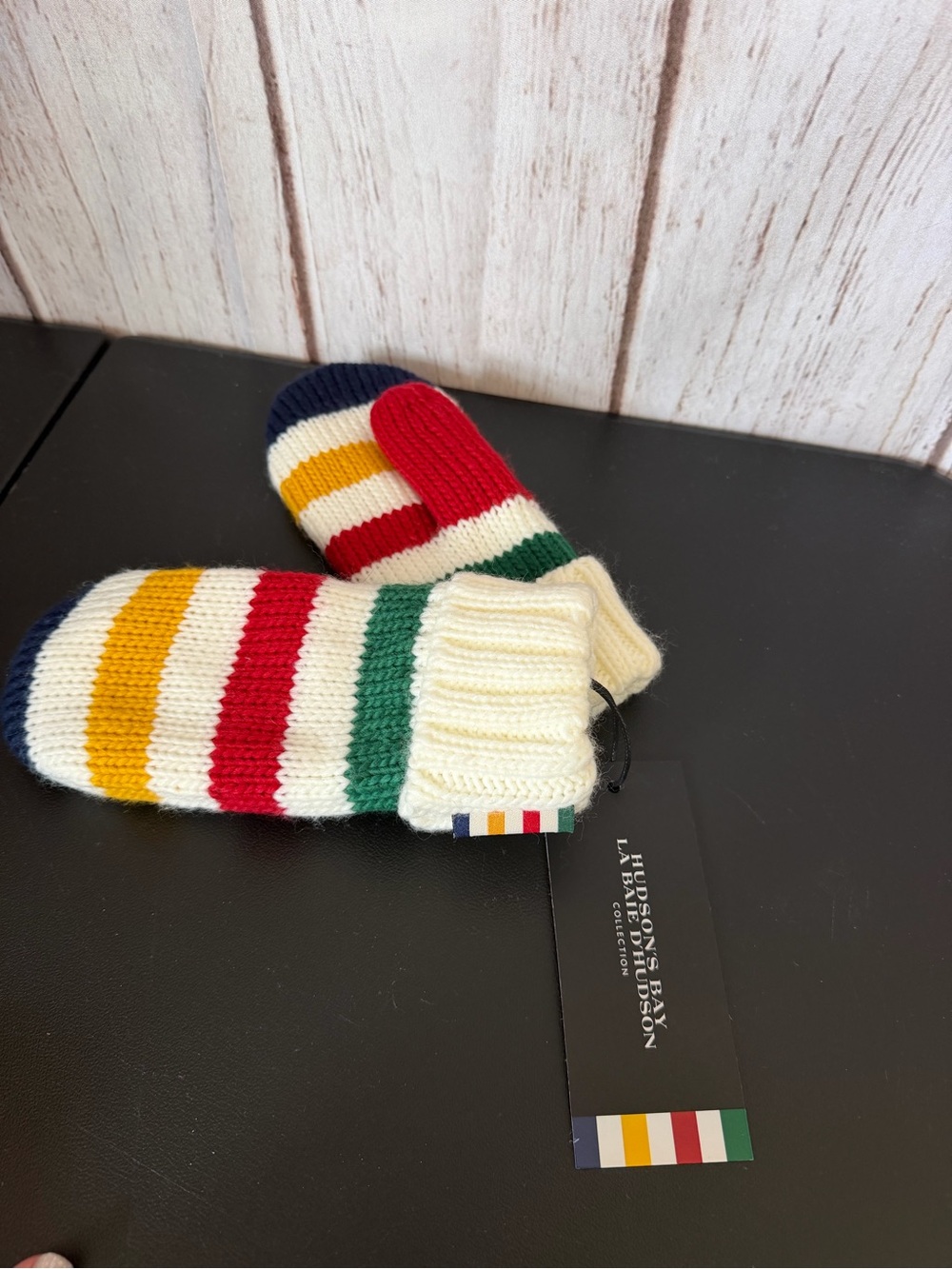 Hudson's Bay Company 'The Stripes' Multi-Stripe Knit Mittens
Youth One Size